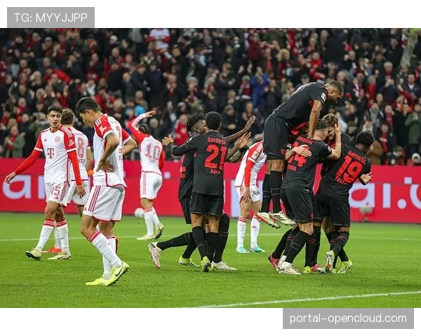 战报：勒沃库森4-0大胜科隆，继续以净胜球优势领跑积分榜